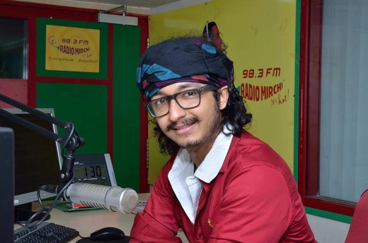 Instagram and SnapChat Hero RJ Vashishth's exclusive interview about his personal and social life.