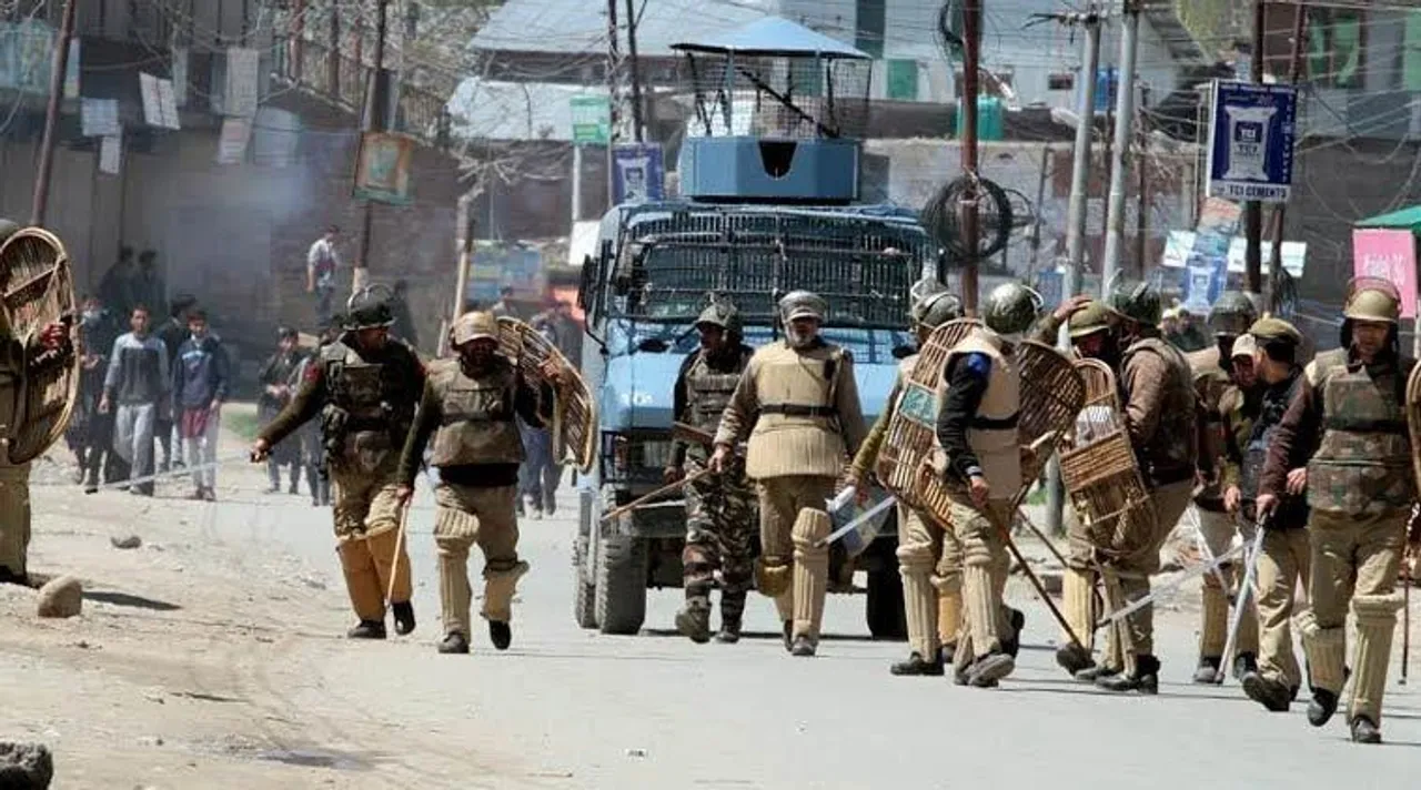Four districts of Kashmir valley free from Curfew