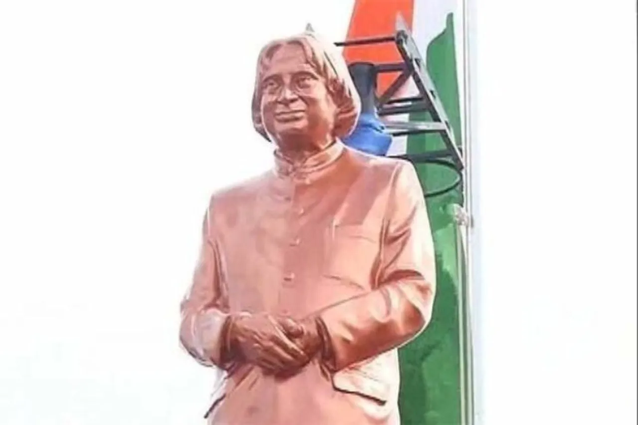 Tributes to India's Missile Man Dr. A.P.J. Abdul Kalam
