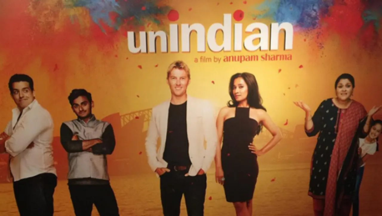 Brett Lee with his Indian fans in Mumbai