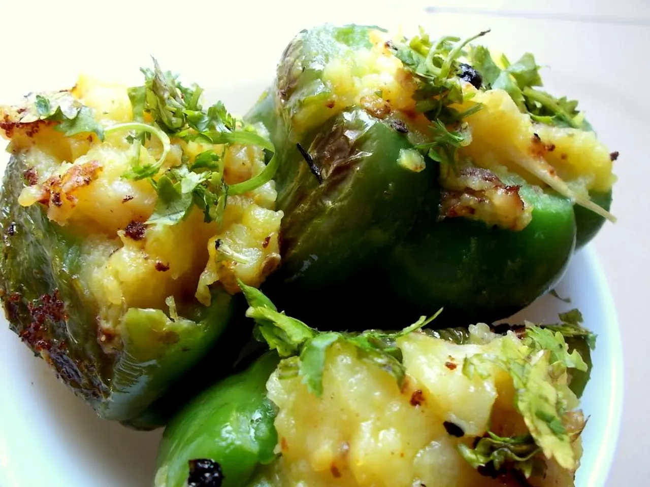 Make tasty Stuffed capsicum