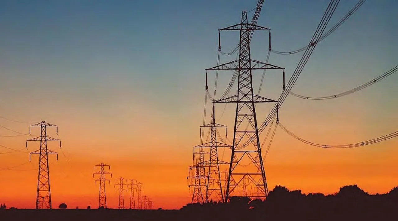 Now pay less for the electricity in three cities of Gujarat