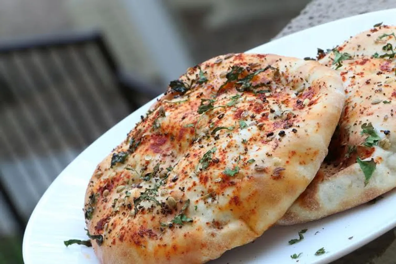 Aloo kulcha recipe