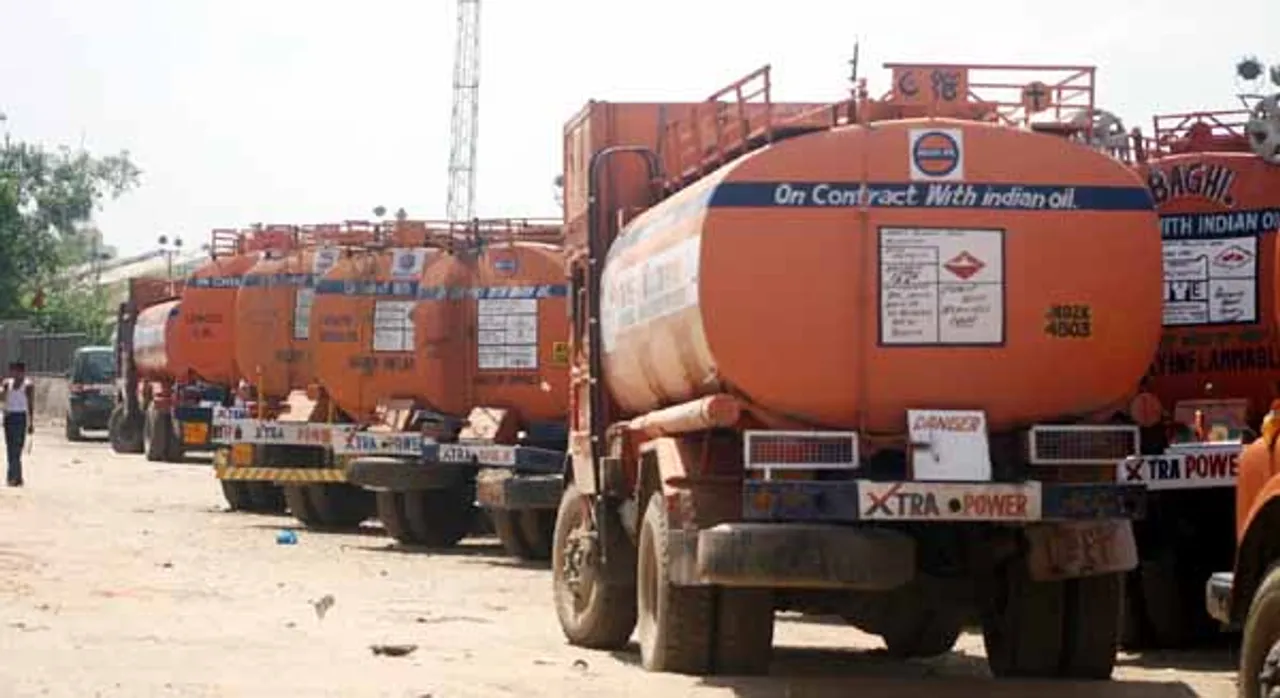 Oil tanker owners suspend supplies to Kashmir, Ladakh