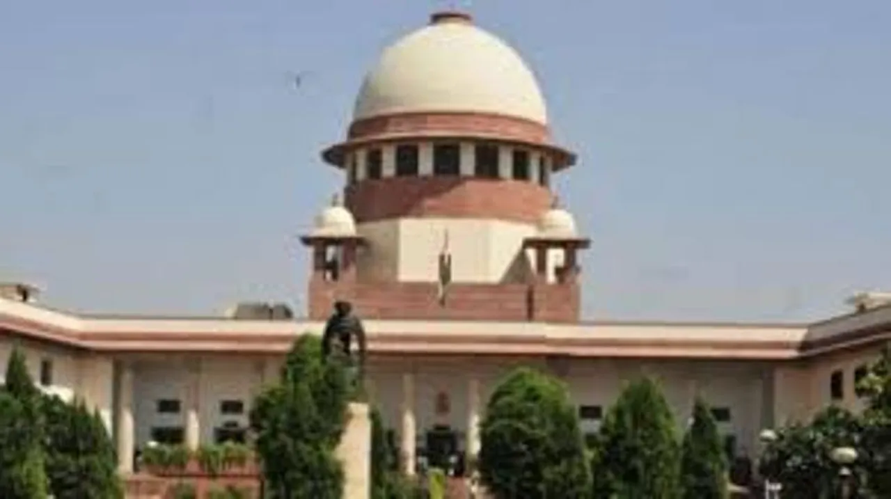 Supreme Court quashes Singur land acquisition for Tata Nano