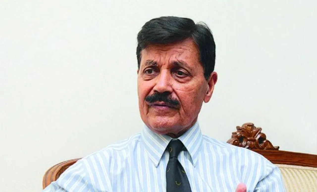 Army veterans, ex-diplomat want tough action against Pakistan