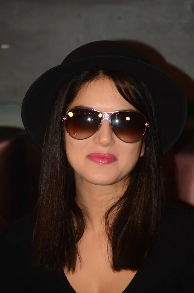 Still don't think I completely fit in Bollywood: Sunny Leone