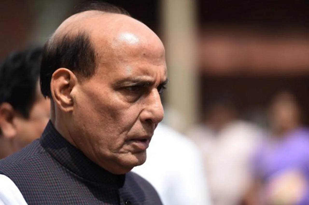 Rajnath Singh heads for Kashmir