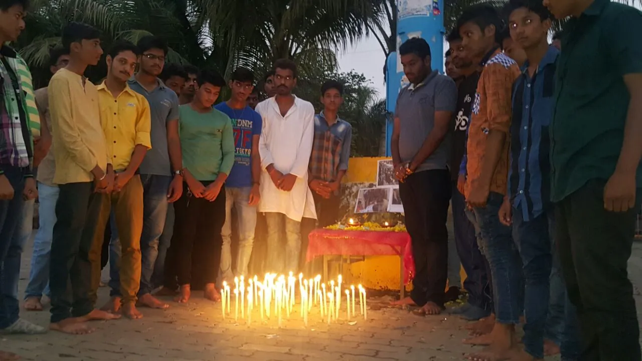 Ankleshwar youths paid tribute to the  heroic martyrs