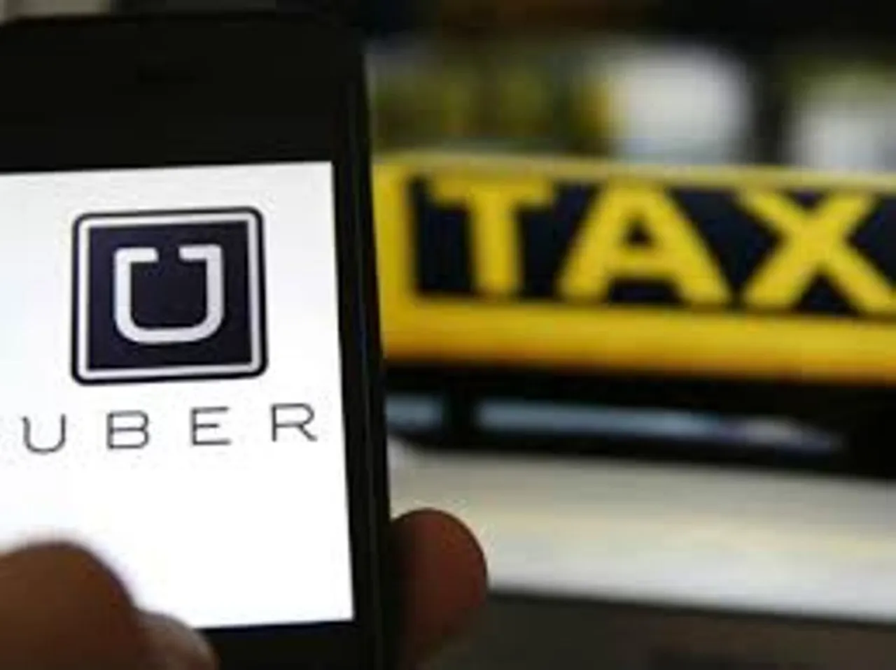 Uber launches first driverless car service