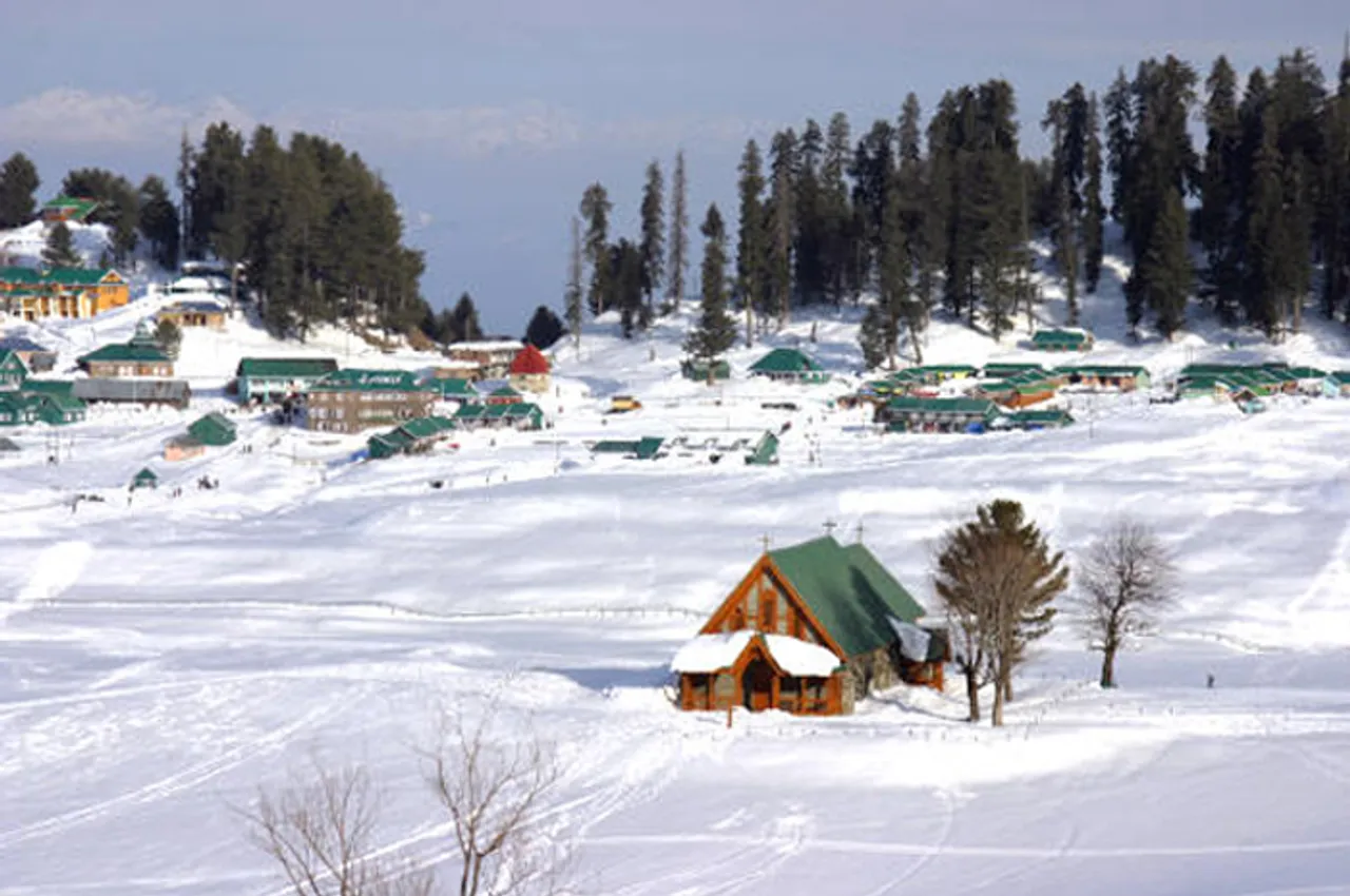 Government extends LTC facility for J&K