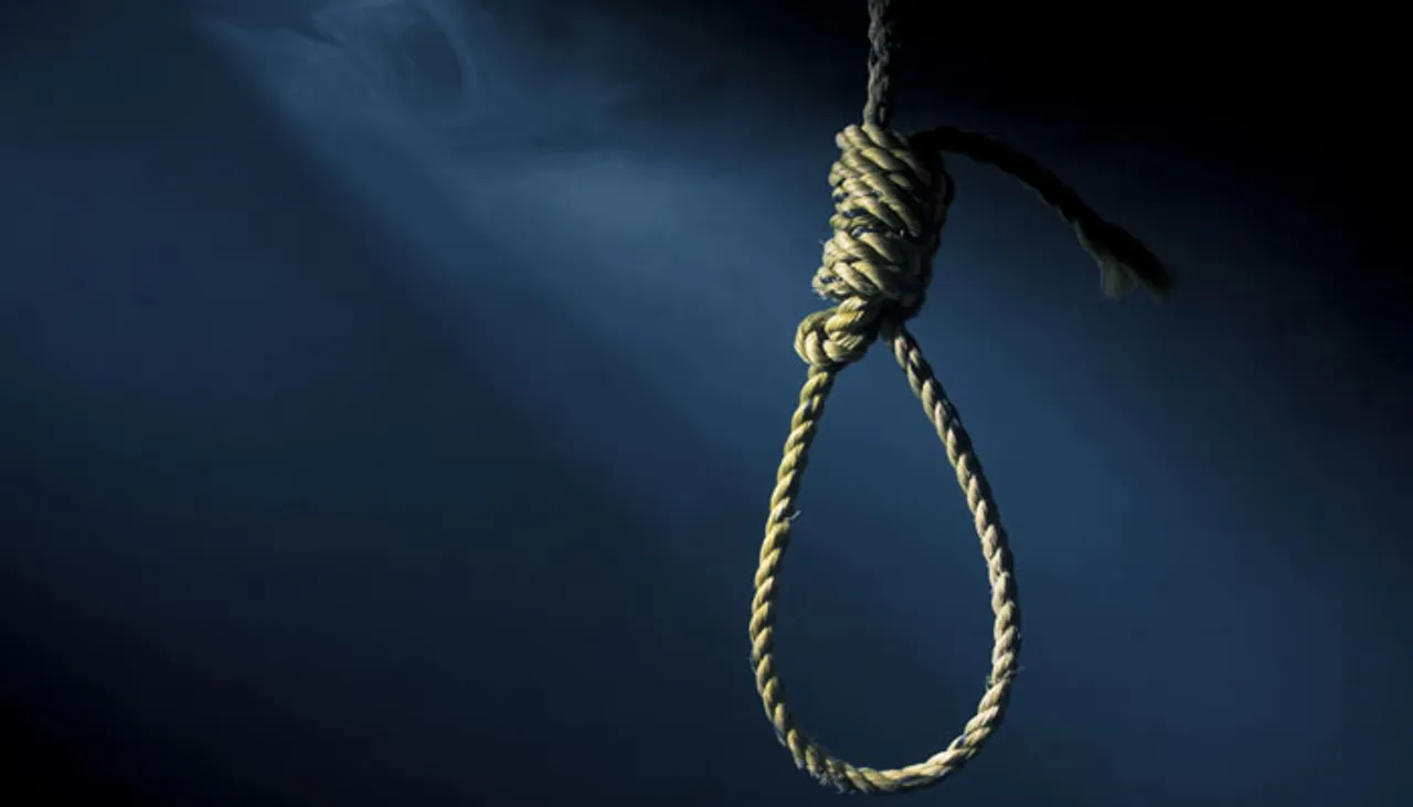 Government school teacher, daughter commit suicide in Delhi