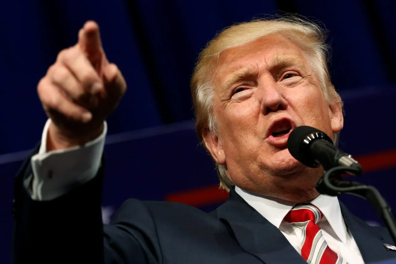 Trump appears with women who accused Bill Clinton