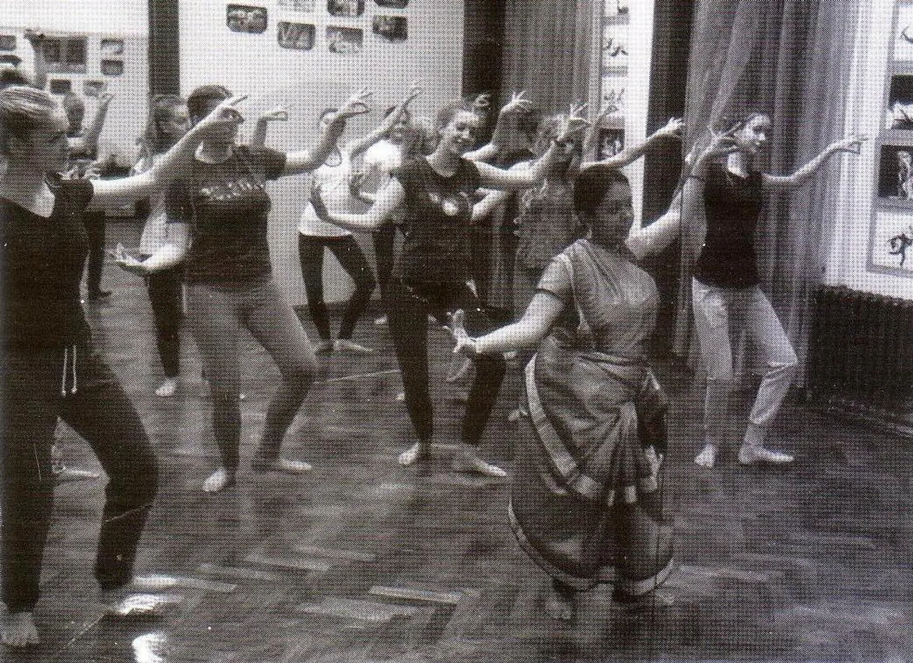 Russian Ballet dancers learned Indian classical from a exponent from Vadodara