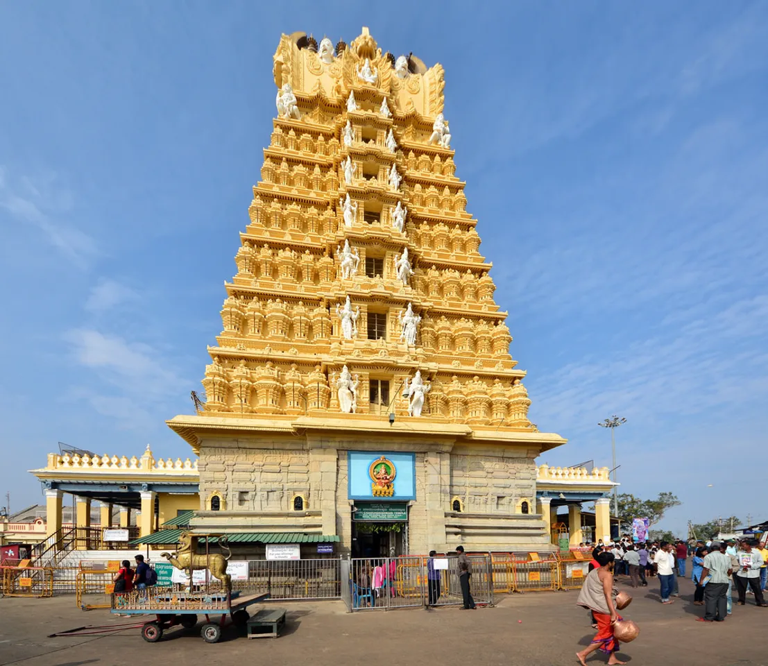 Dasara fest begins at Mysore  amid tight security