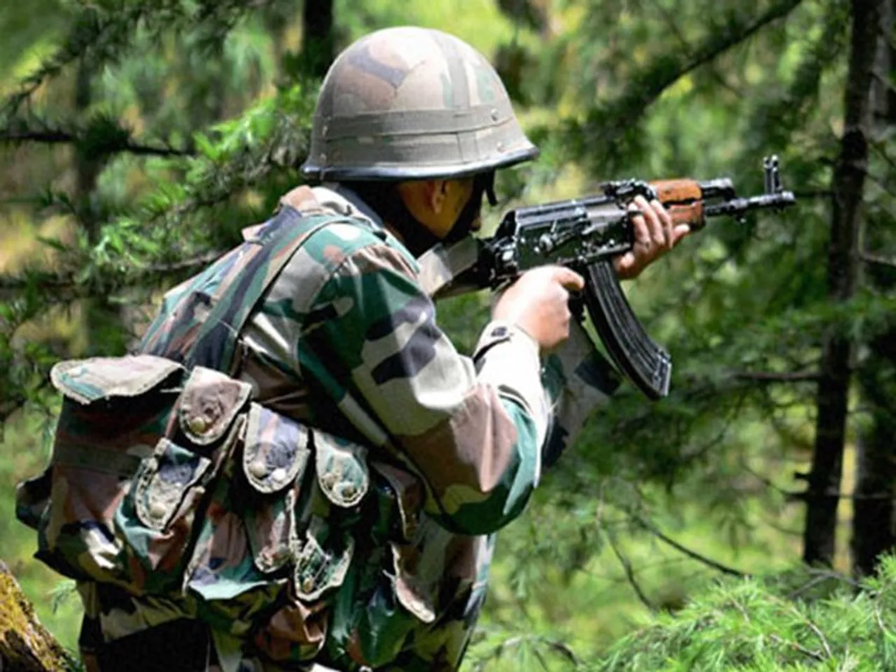 Pakistan army fires at Indian posts in Poonch