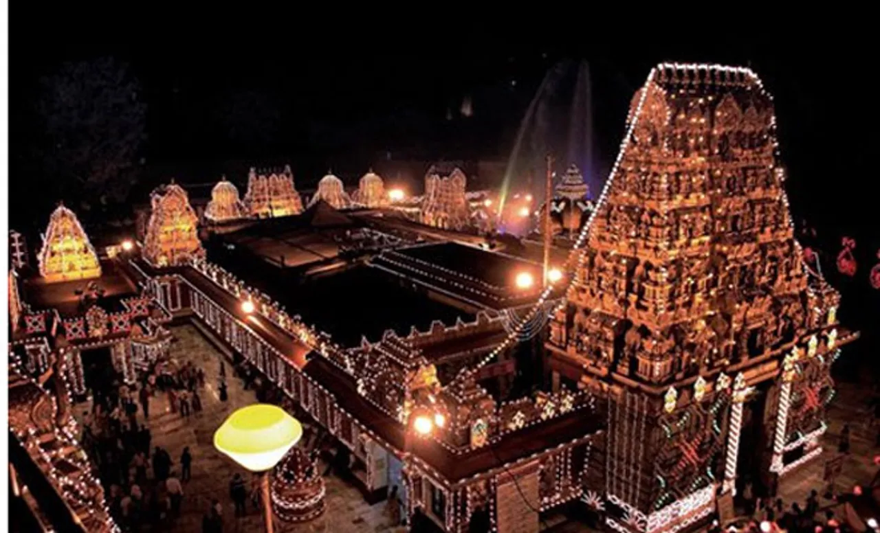 Thousands throng Himachal temples for Navratri