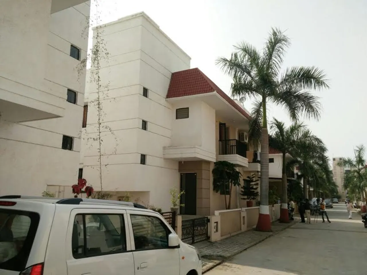 American citizen died after falling from Balcony