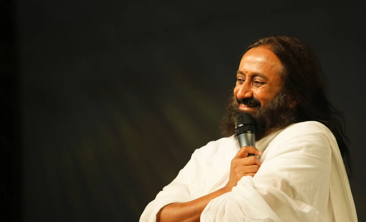 Sri Sri in Sanskari Nagri today