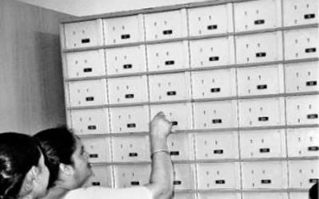 'No move to seal bank lockers, confiscate jewellery'