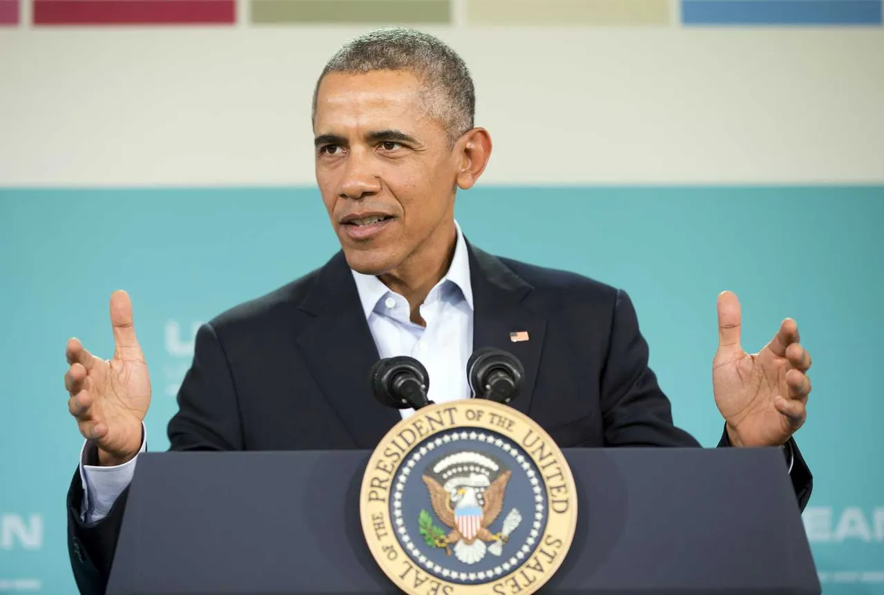 Obama suggests voters holding Clinton to a double standard