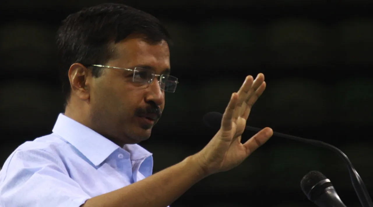 Delhi shuts schools, bans construction work