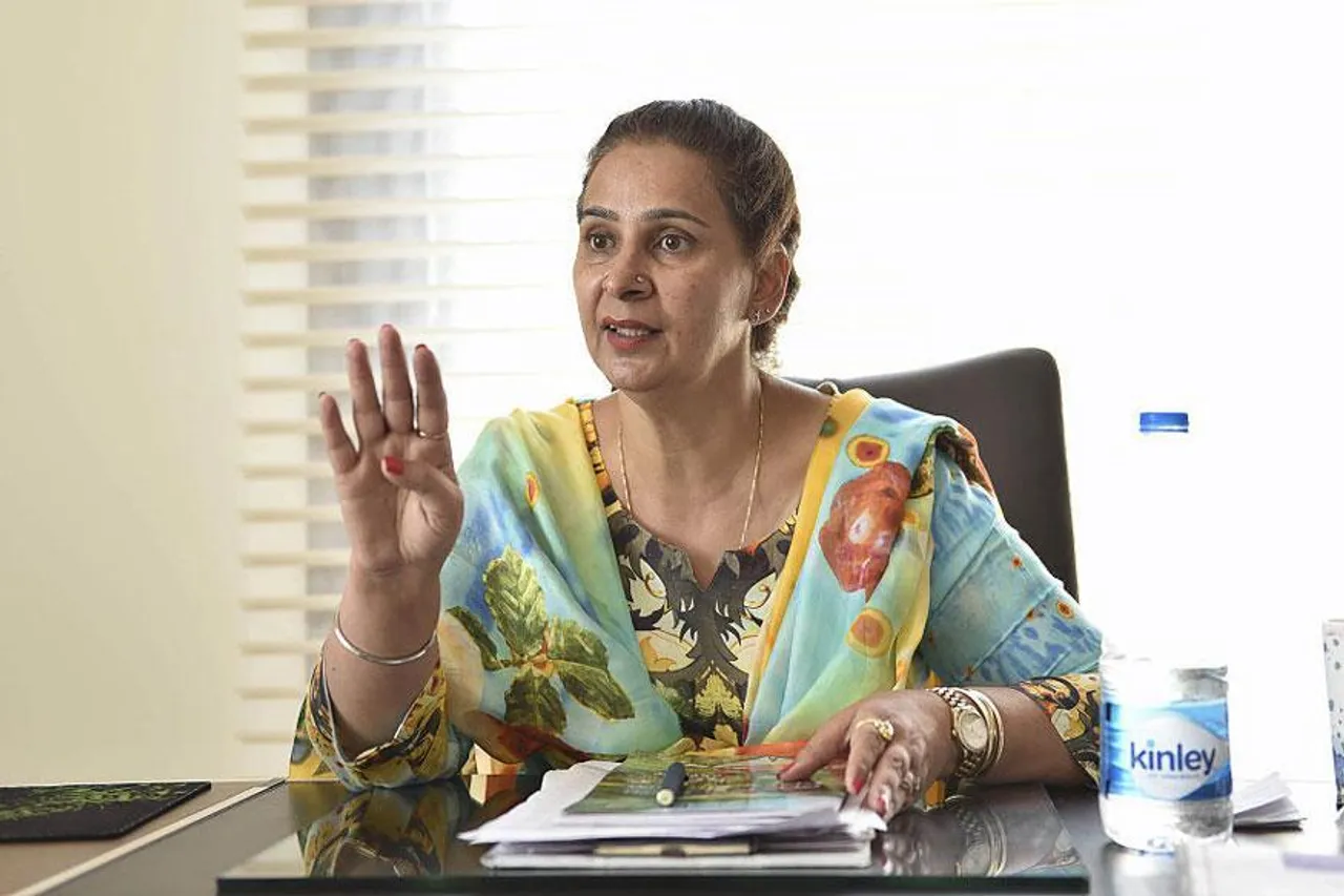 Navjot Kaur Sidhu, to join Congress on November 28