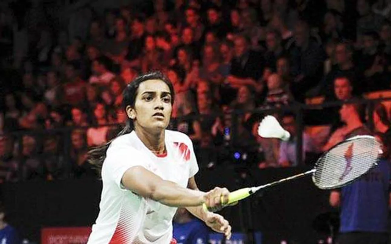 Shuttlers Sindhu, Verma enter Hong Kong Open finals