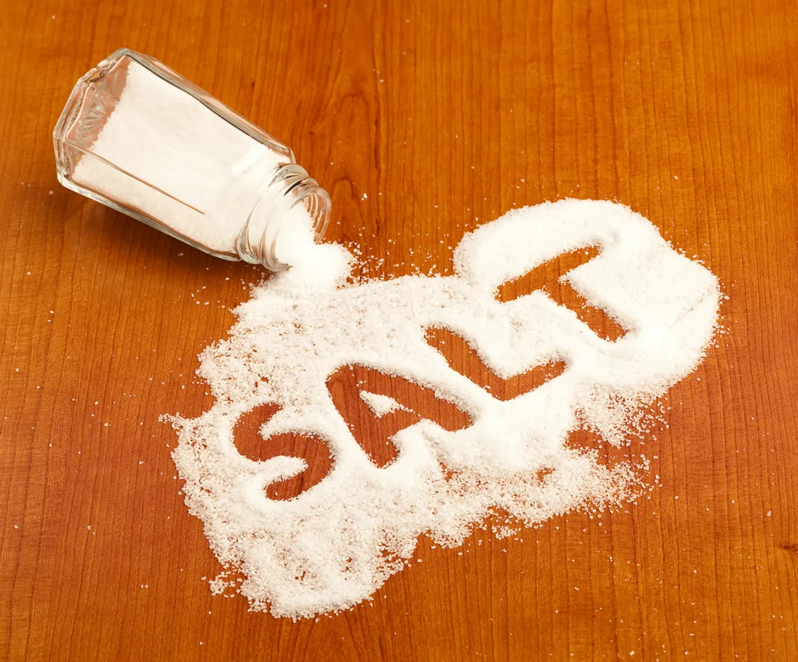 Rumour of salt shortage triggers panic in UP, one dead