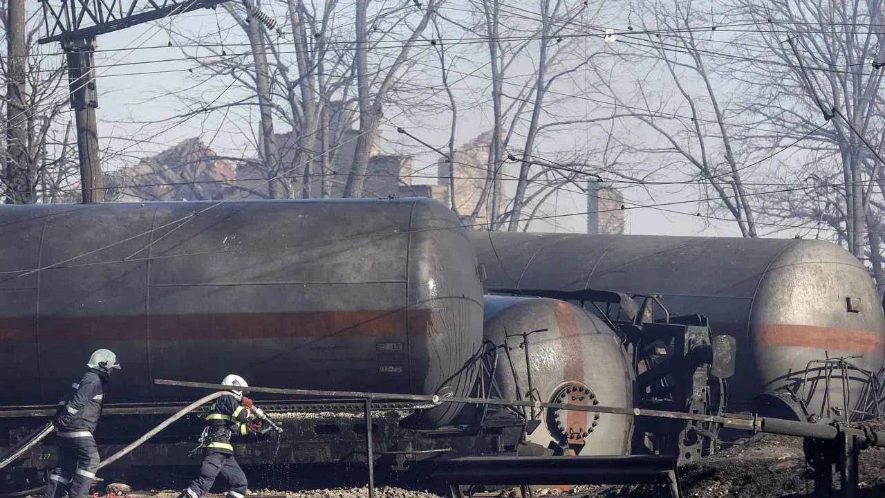 5 dead, 27 injured in explosion in Bulgarian freight train