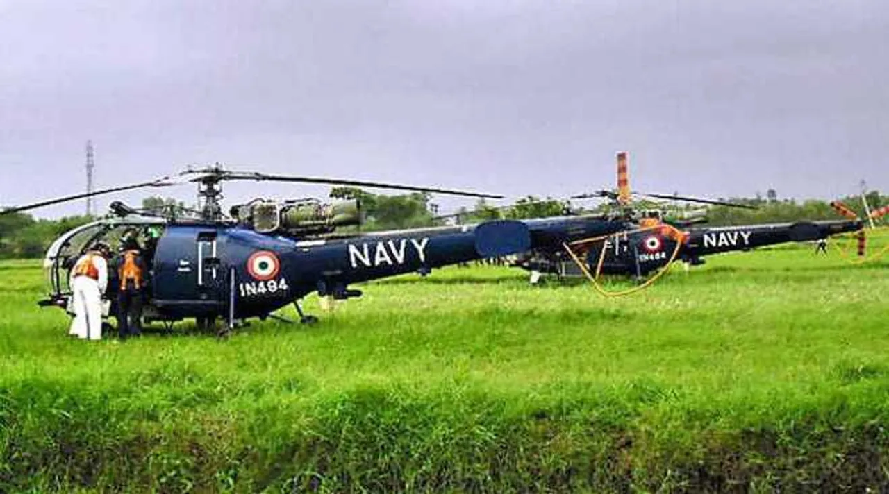 Indian Navy chopper makes emergency landing in Goa