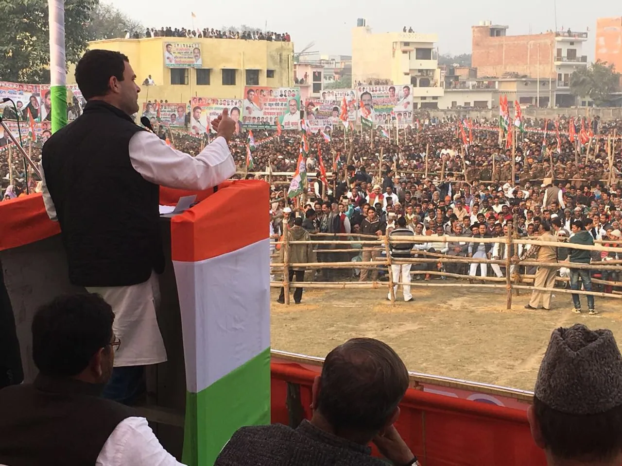 Rahul asks PM to disclose about kickbacks