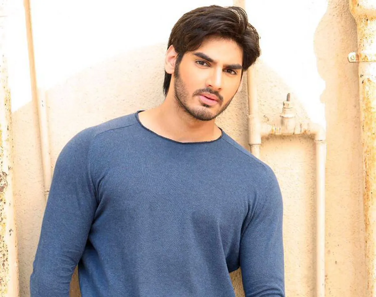 Salman Khan welcomes Ahan Shetty in film industry