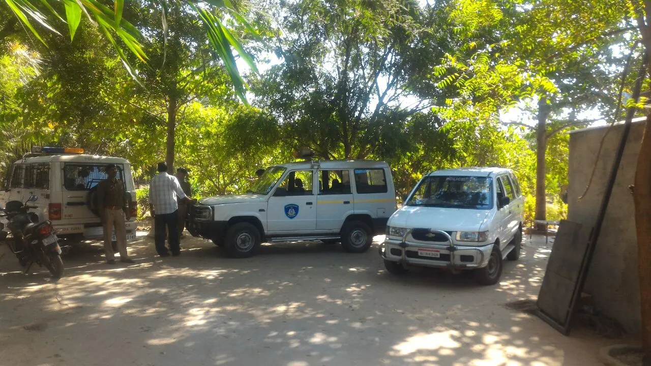 Kidnapping complaint of a farmhouse owner in Padra Tehsil