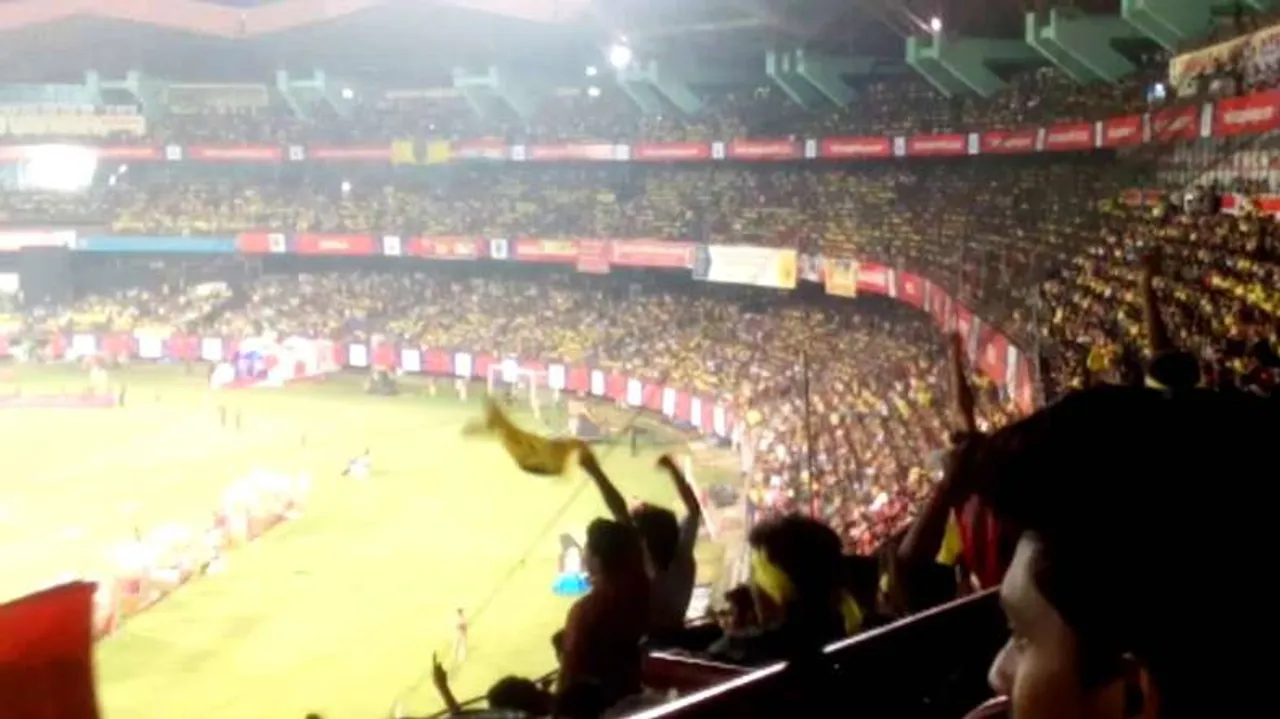 Kochi stadium packed two hours before ISL final kick-off