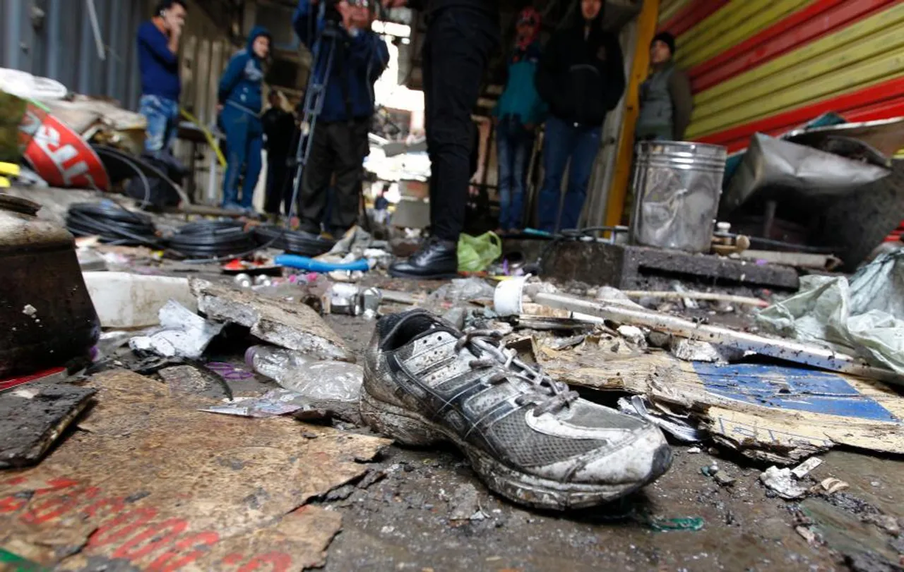 28 killed in twin suicide bombings in Baghdad