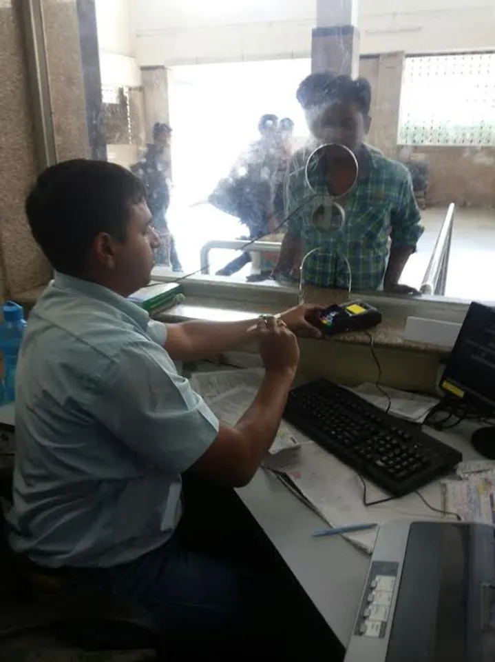 Cashless machines at Vadodara railway station for ticket booking