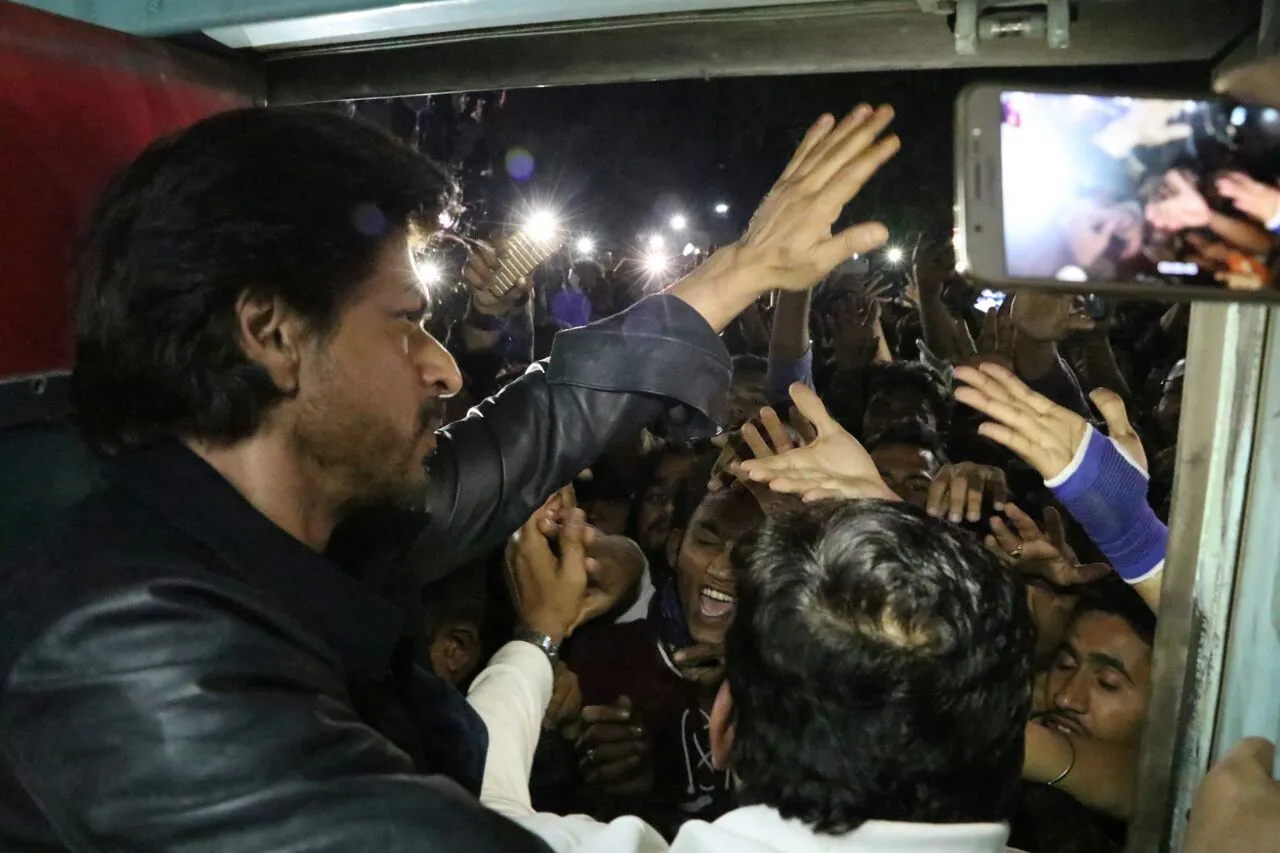 I'm too old for a romantic film: Shah Rukh Khan