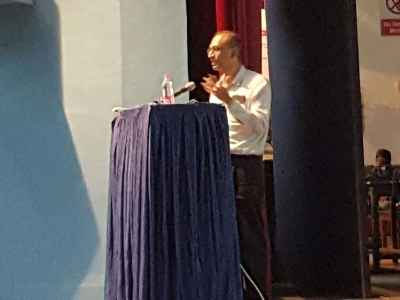 Prof. Venkataraman Ramakrishnan in Vadodara for lecture