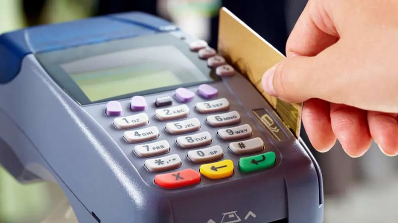 ‘Petrol pumps to accept card payment till Friday’