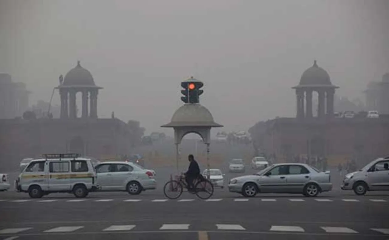Delhi records lowest temperature as cold wave intensifies
