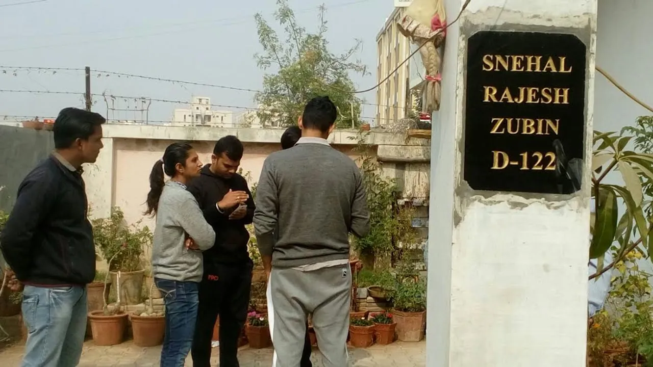 Well known animal activist Snehal Bhatt died