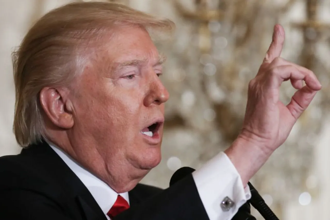 Trump delivers economic message on Boeing factory visit