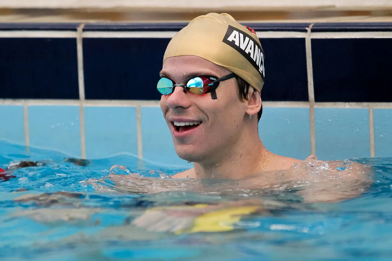 Olympic 2008 champ Cielo to return to pool