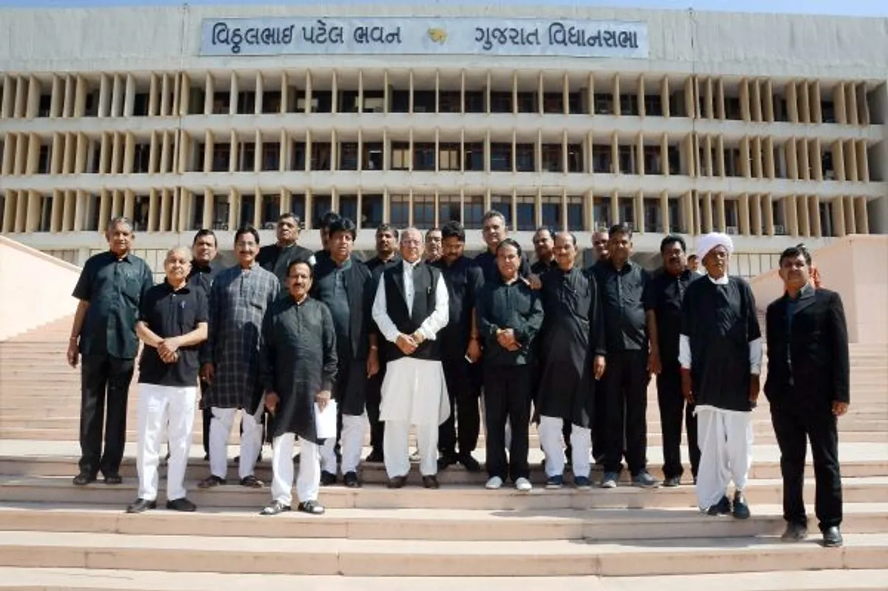 Congress MLAs suspended from Gujarat assembly