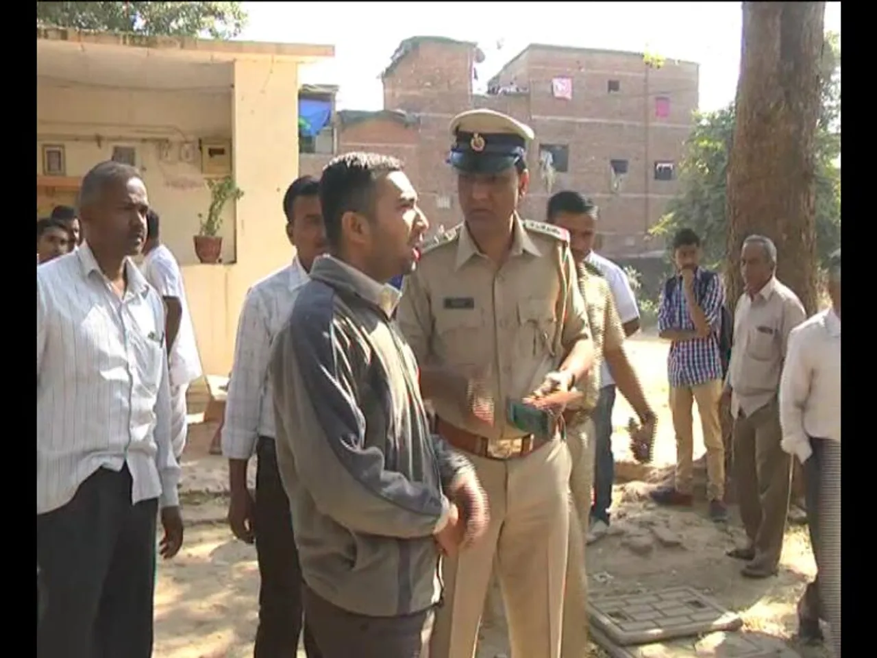 Police recovered uniform from the house of fake DIG