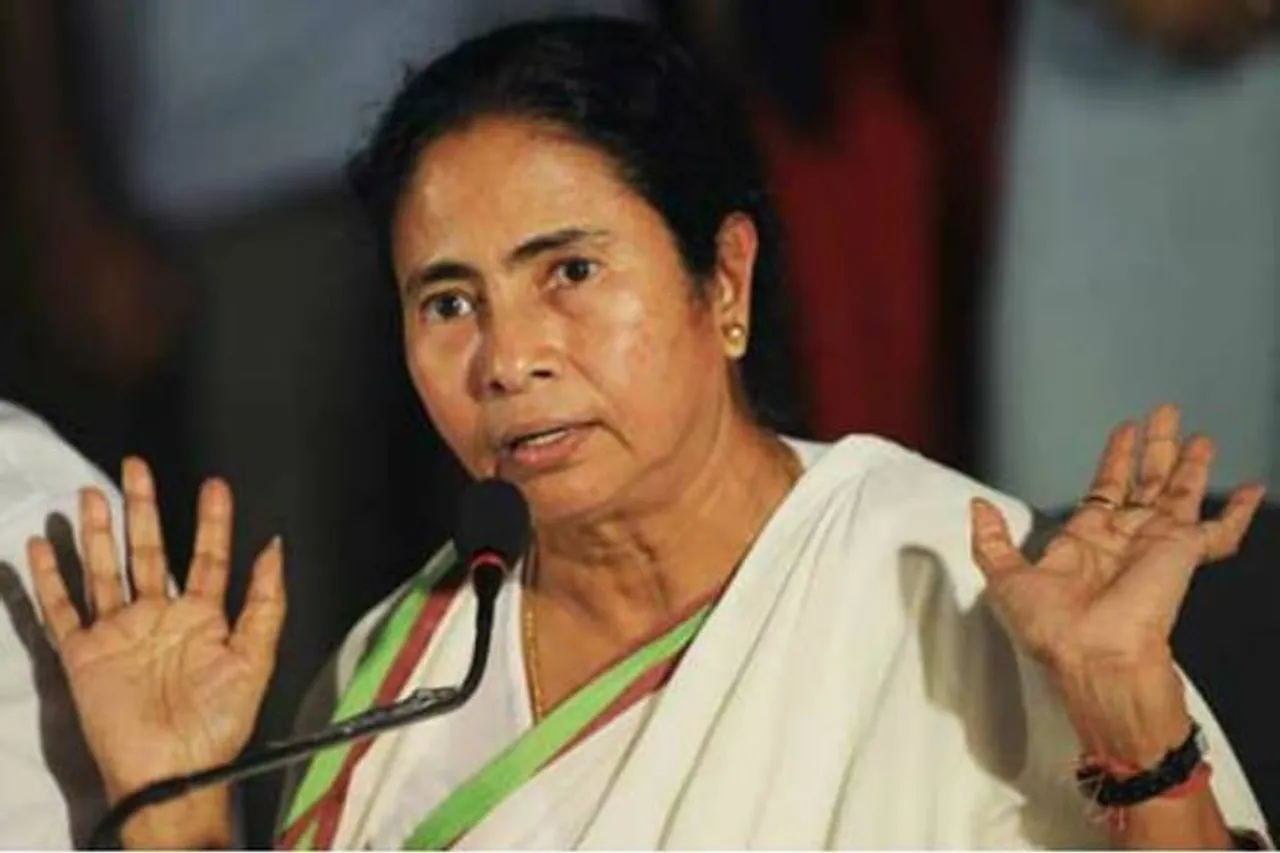 17 political parties take out rally in Kolkata