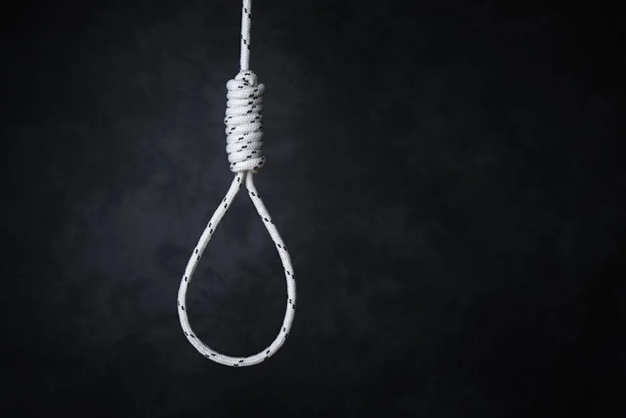 Engineering student commits suicide