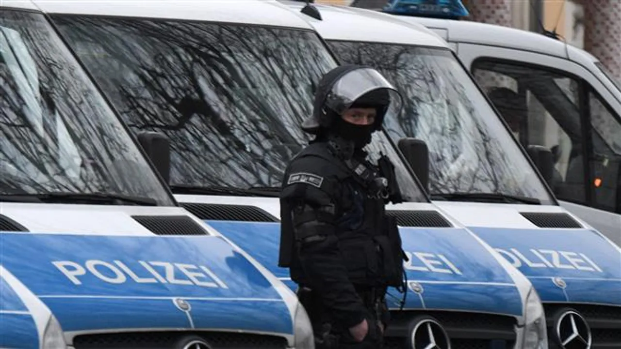 3 injured in car attack in Germany