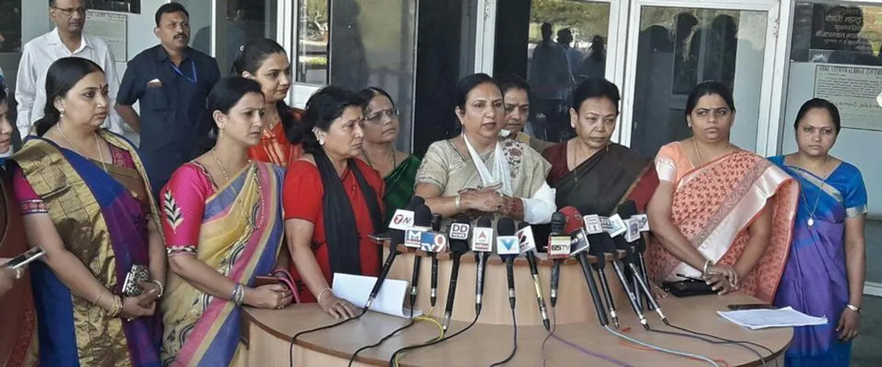BJP, Congress members trade blows in Gujarat Assembly, two hurt